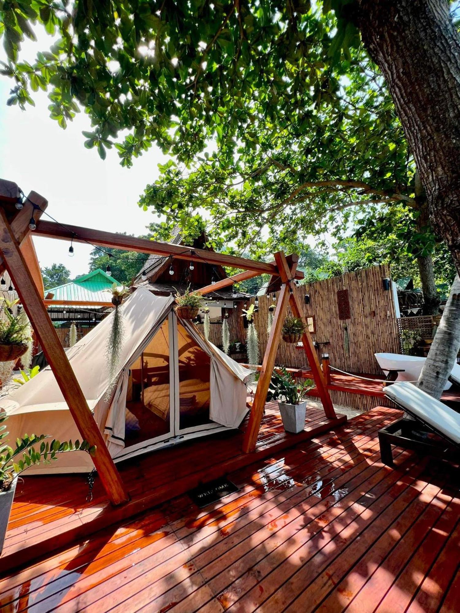 Natures Edge Beachfront Luxury Glamping Ko Tao Dış mekan fotoğraf